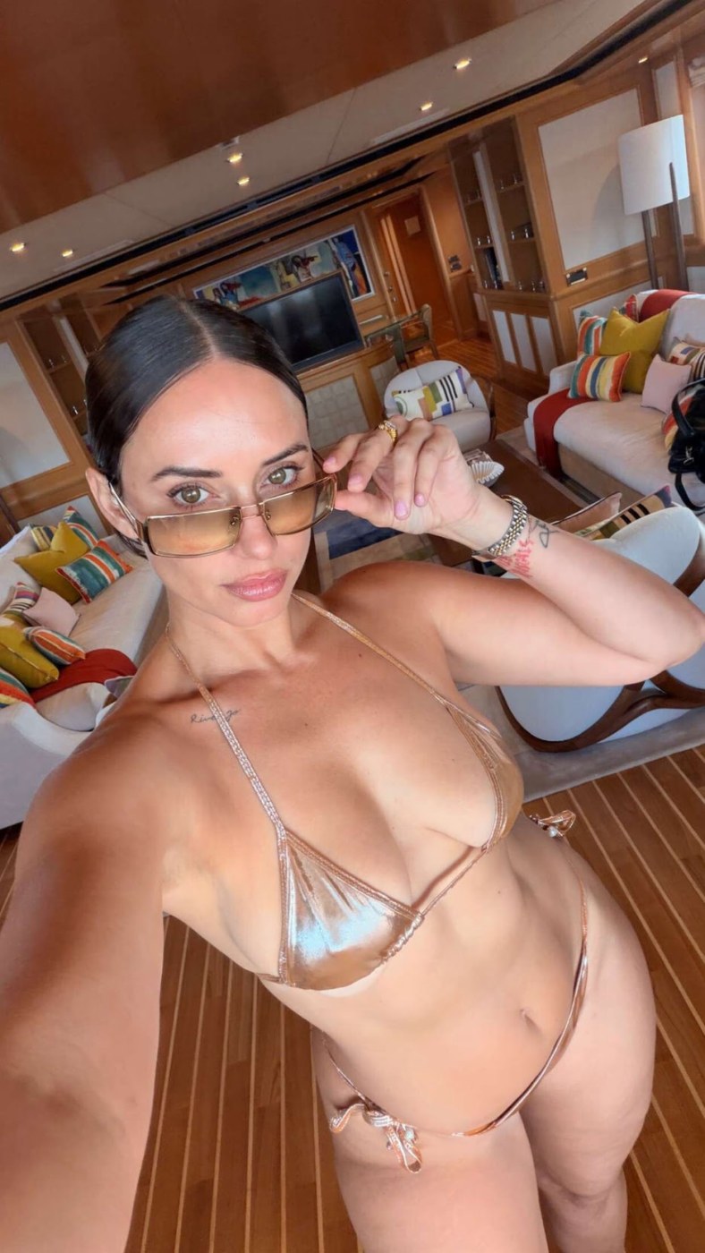 Yesjulz Photo #225