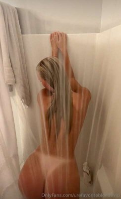 urefavoriteblondevip Photo #25