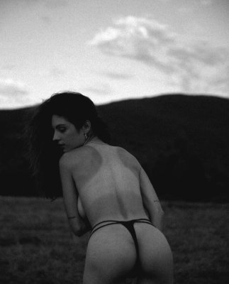 Vicky Charlon Photo #10