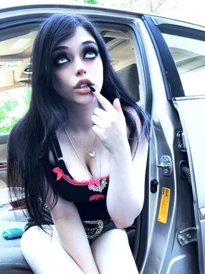 zomb1e_tramp Photo #45