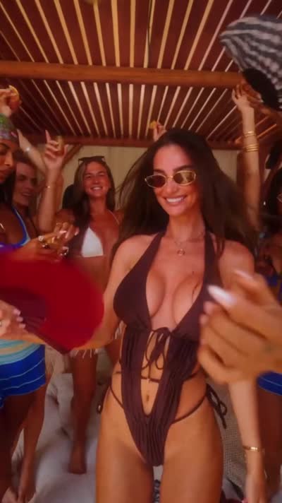 Maddy Cheary Video #249