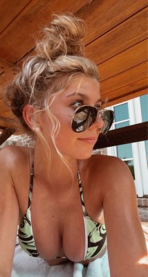 Avery Sickeri Photo #5