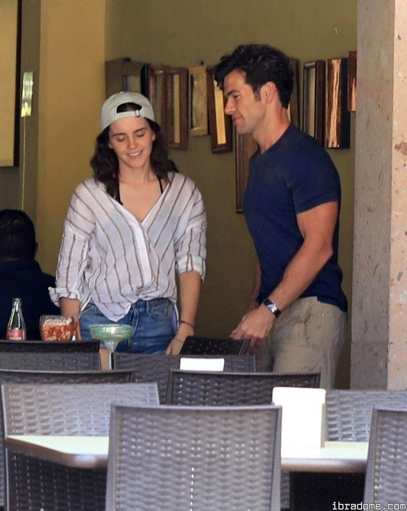 Emma Watson Photo #24