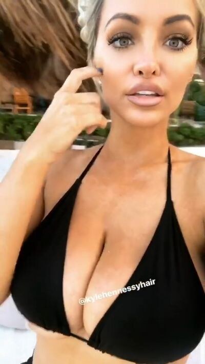 Lindsey Pelas Photo #25