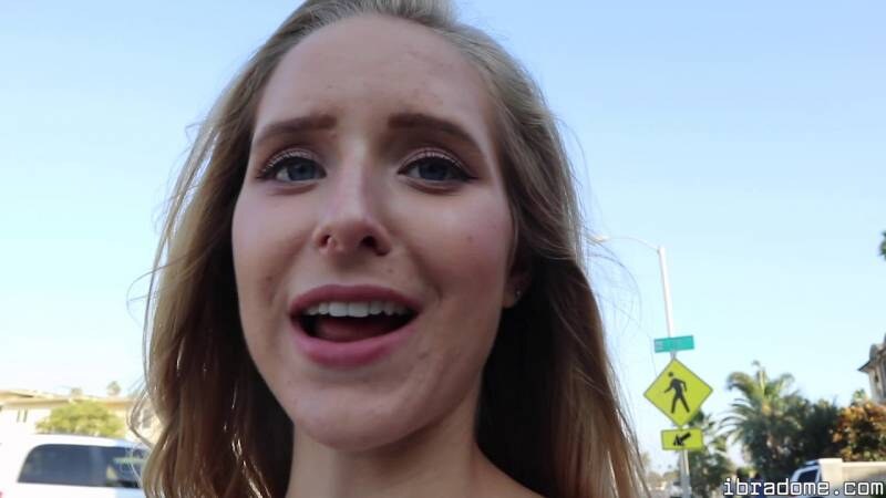 Caroline Zalog Photo #143