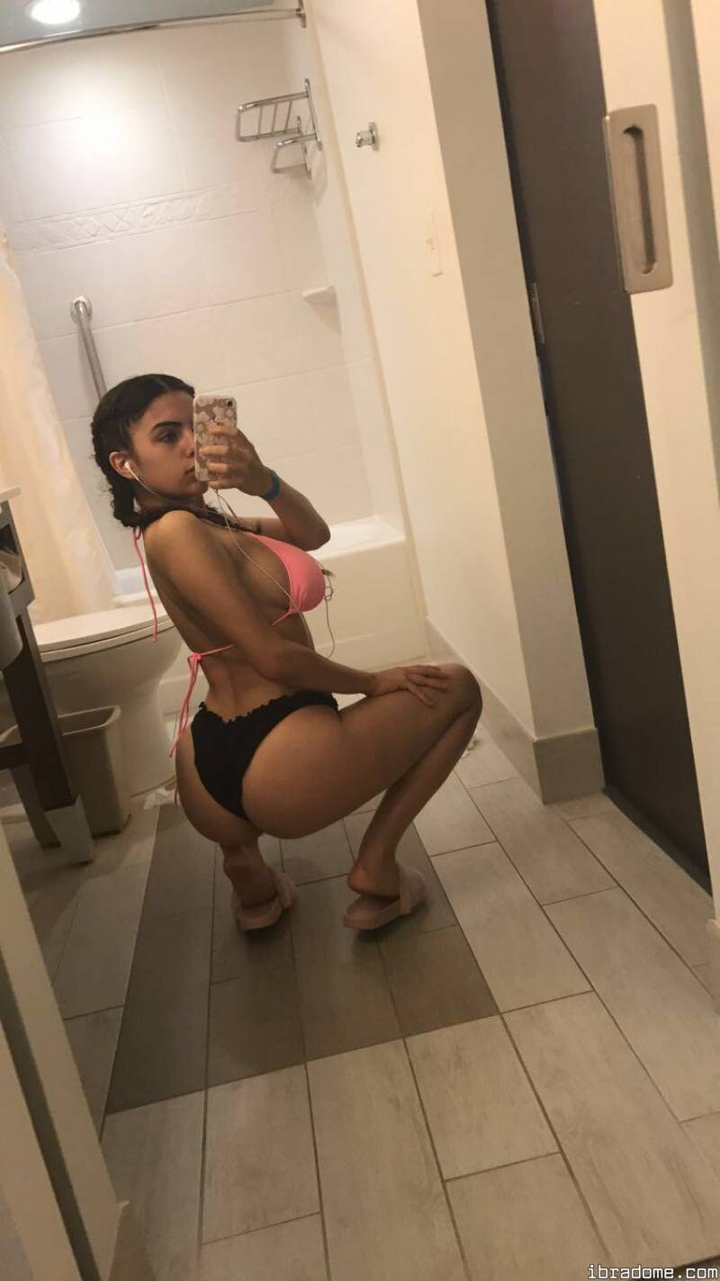 Mati Marroni Photo #18