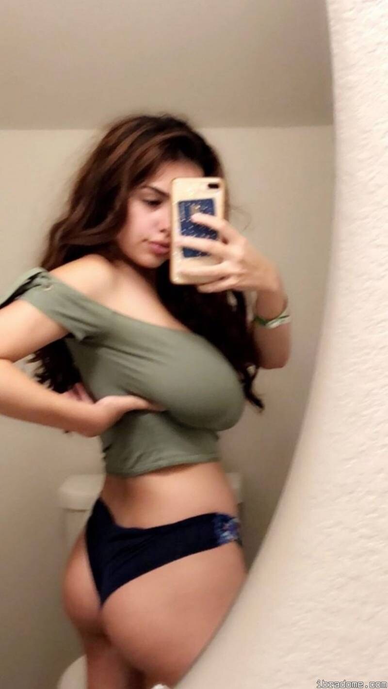 Mati Marroni Photo #30