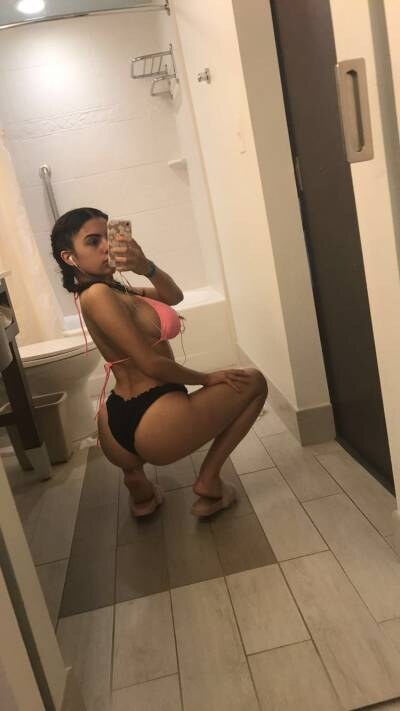 Mati Marroni Photo #18