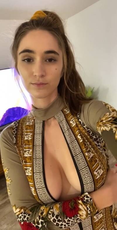 Natalie Roush Photo #392