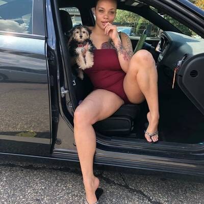 iamsaragold Photo #9