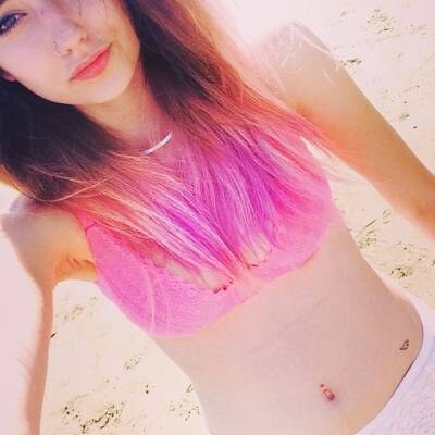 gretamenchi Photo #12