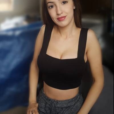 Coral Larsen Photo #112