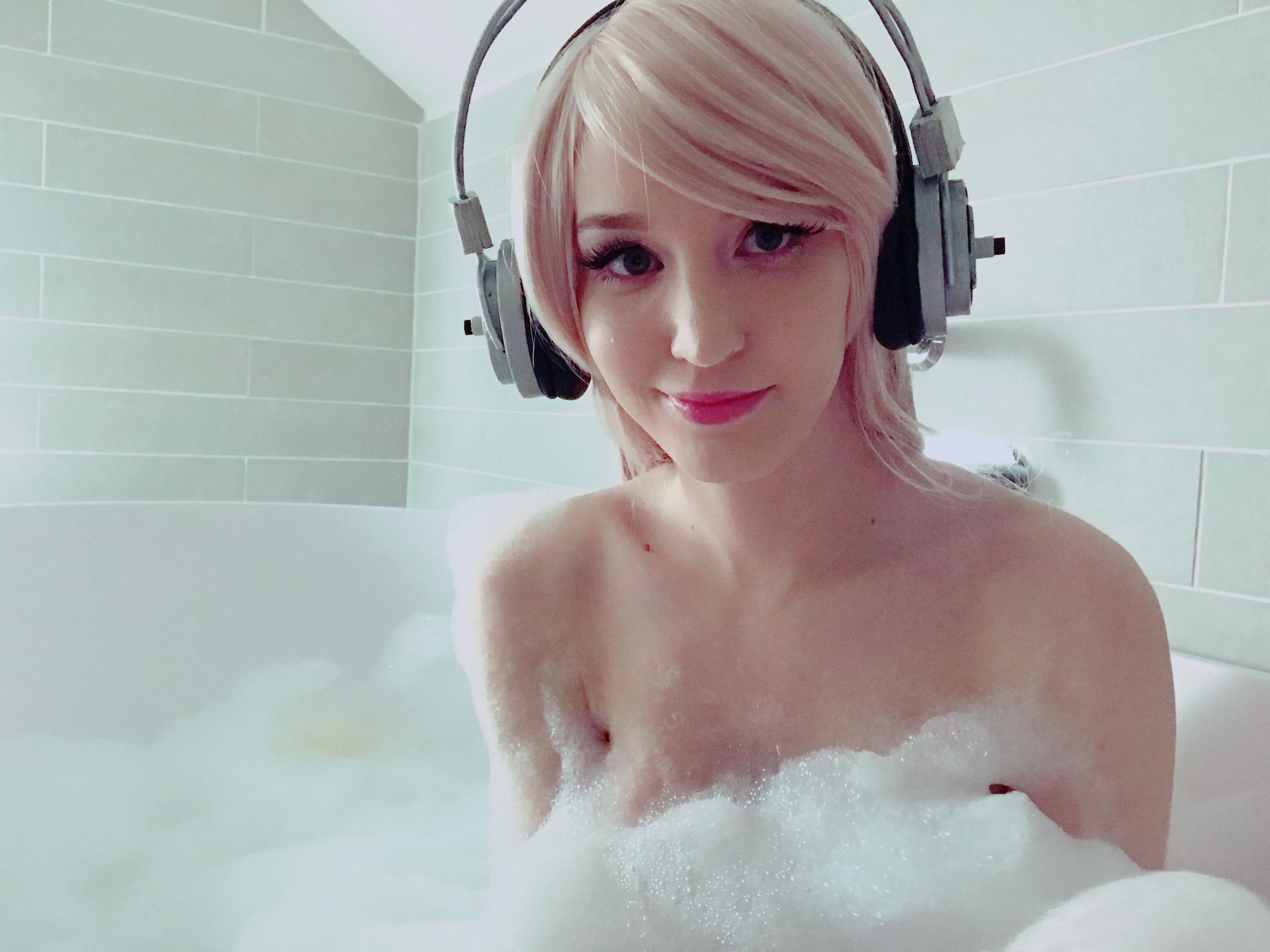 Kelly Jean Photo #59