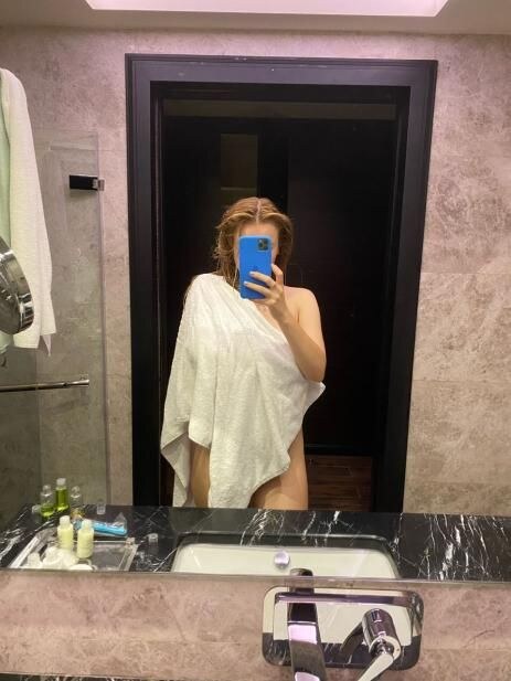 Christina Loveuso Photo #13