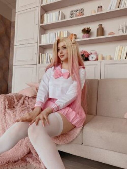 Alina Becker Photo #17