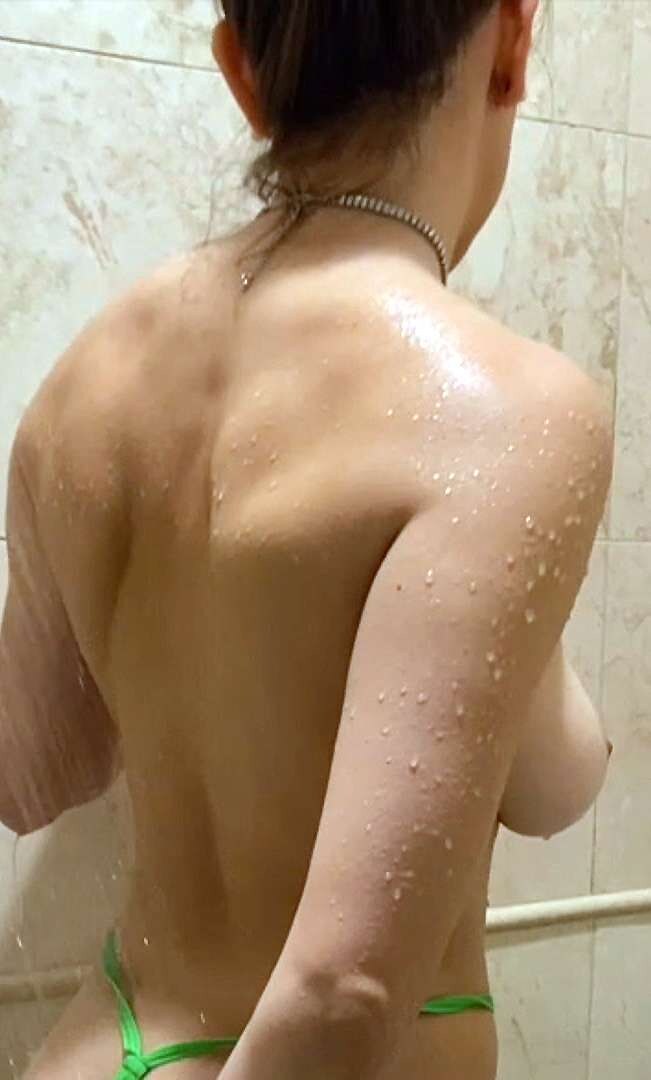 Christina Khalil Photo #455