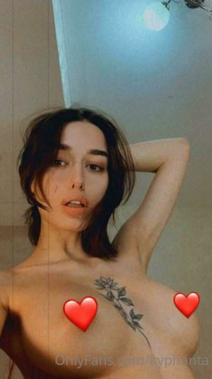 Asya Bunny Photo #40