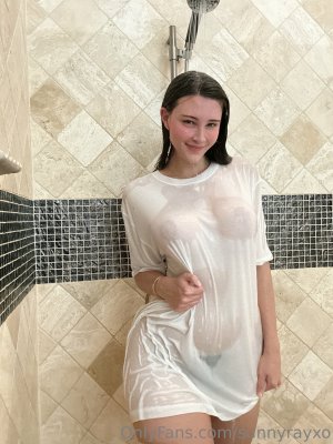 Sunnyrayxo Photo #18