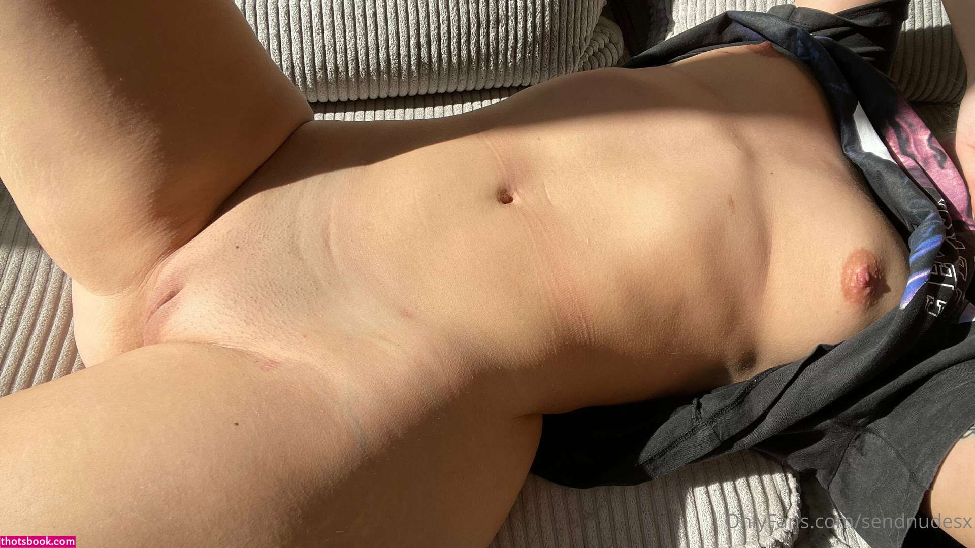 sendnudesx Photo #276