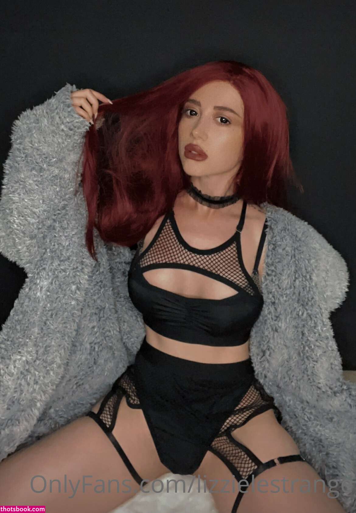 Lizzielestrange Photo #17