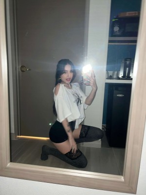 beebee ASMR Photo #178