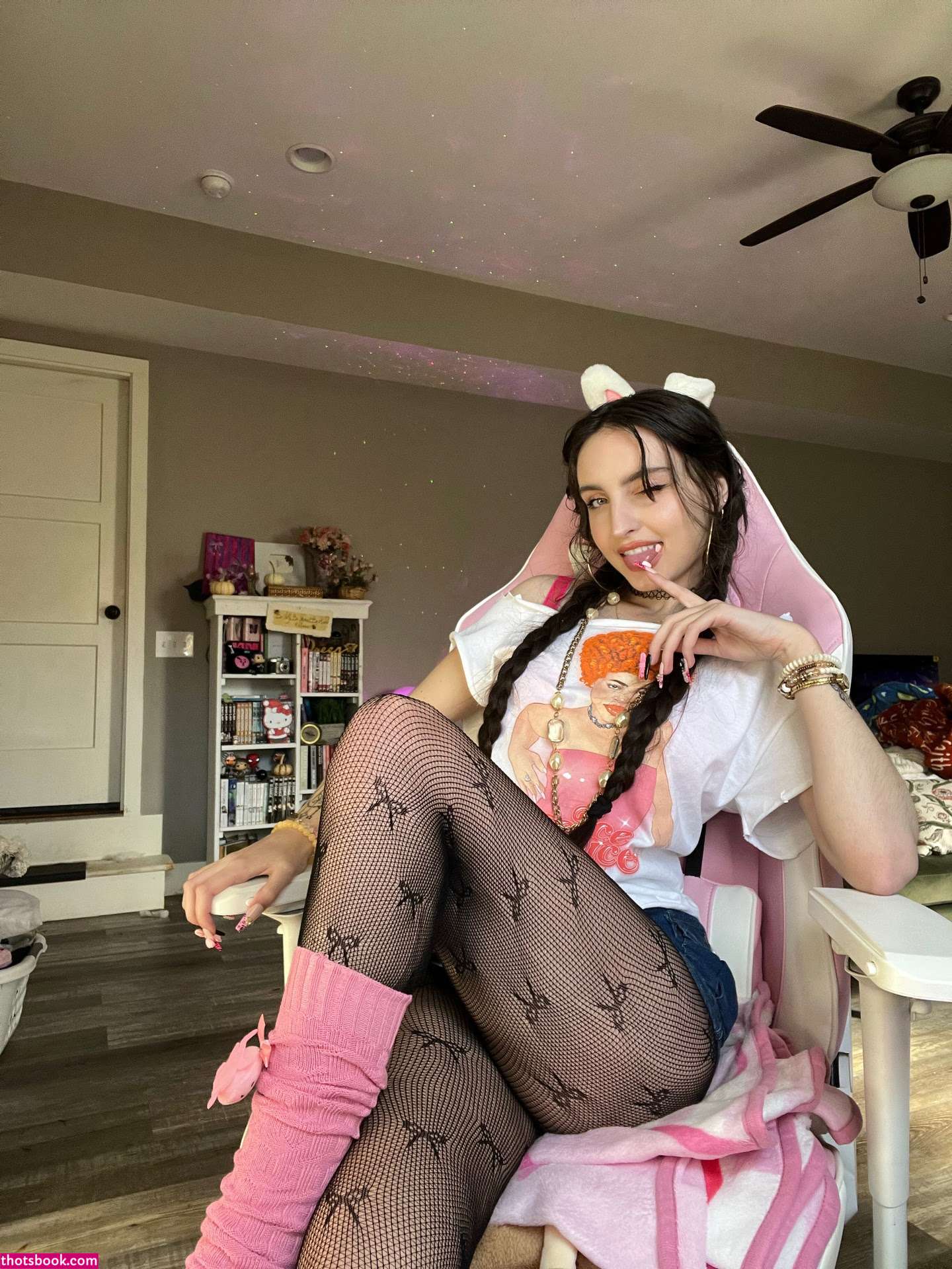 beebee ASMR Photo #223