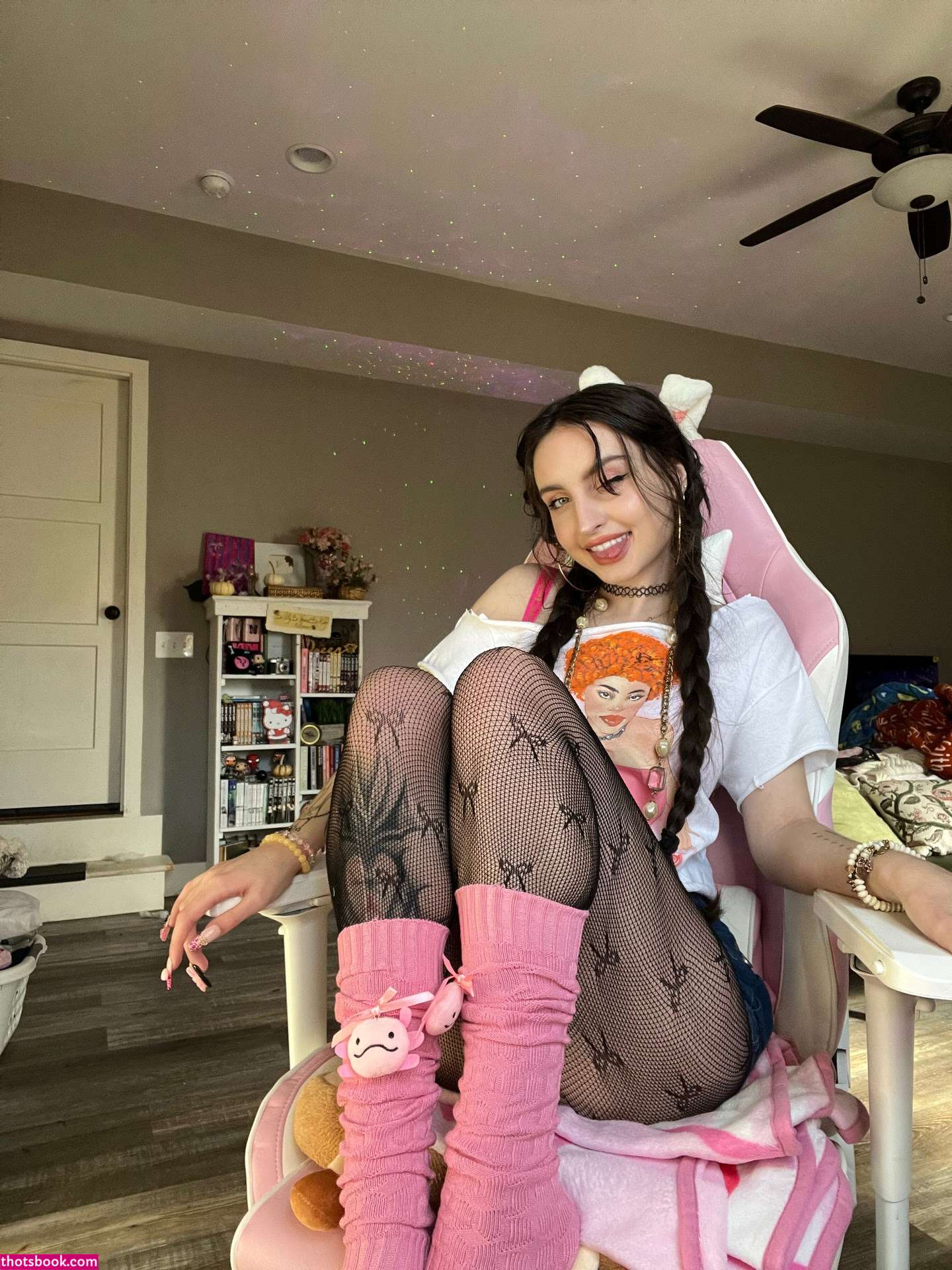 beebee ASMR Photo #224