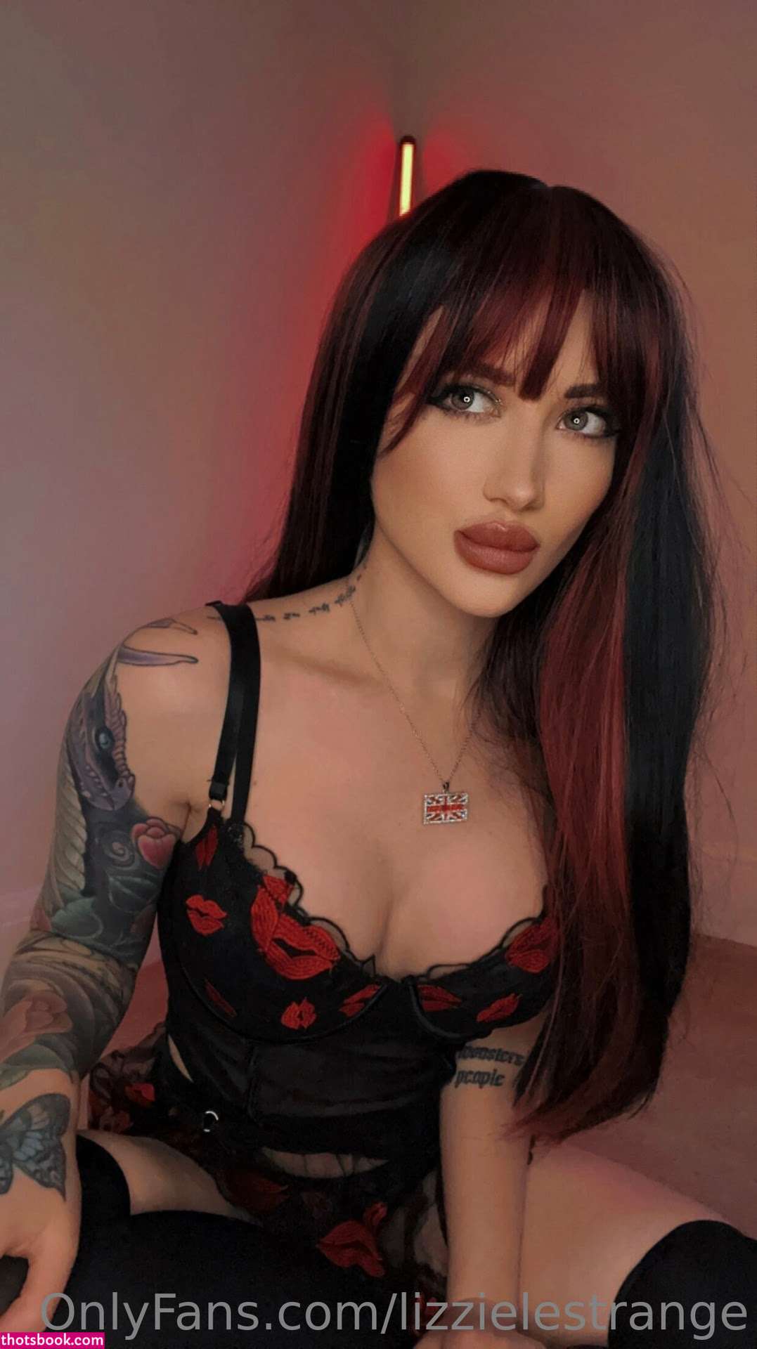 Lizzielestrange Photo #114