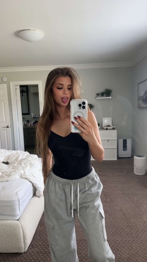 Brooke Monk Photo #23