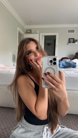 Brooke Monk Photo #66