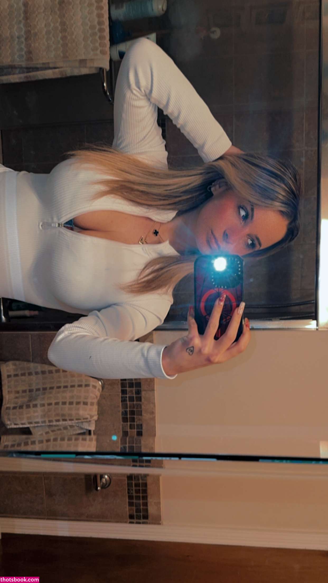 Kaitlyn Krems Photo #75