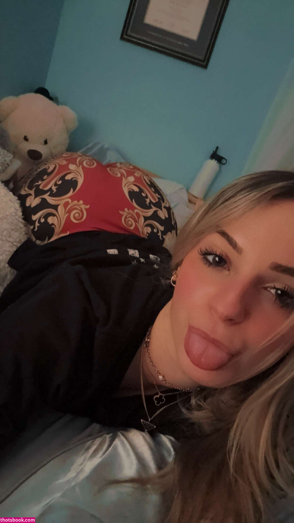 Kaitlyn Krems Photo #95