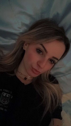 Kaitlyn Krems Photo #113