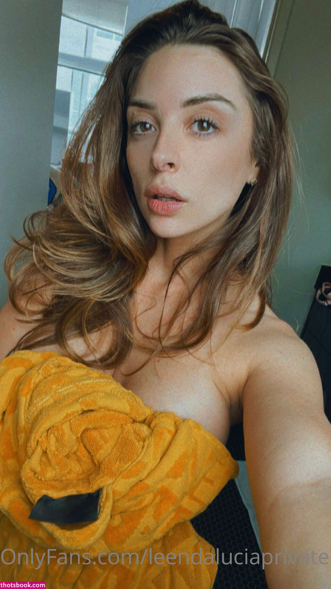 Leenda Lucia Photo #34