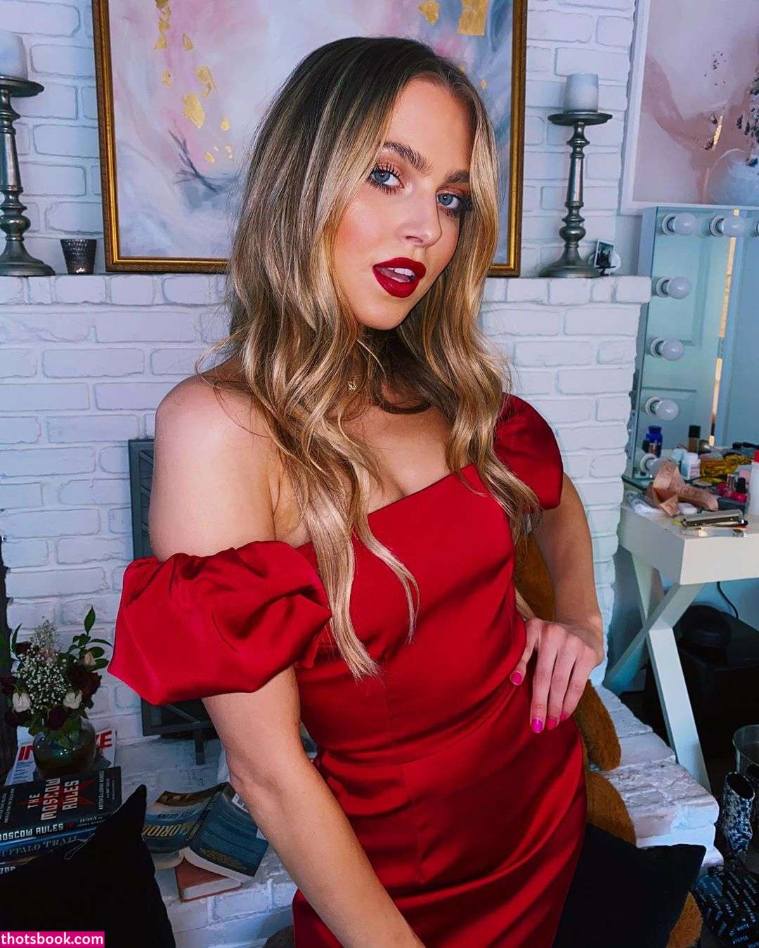 Anne Winters Photo #175