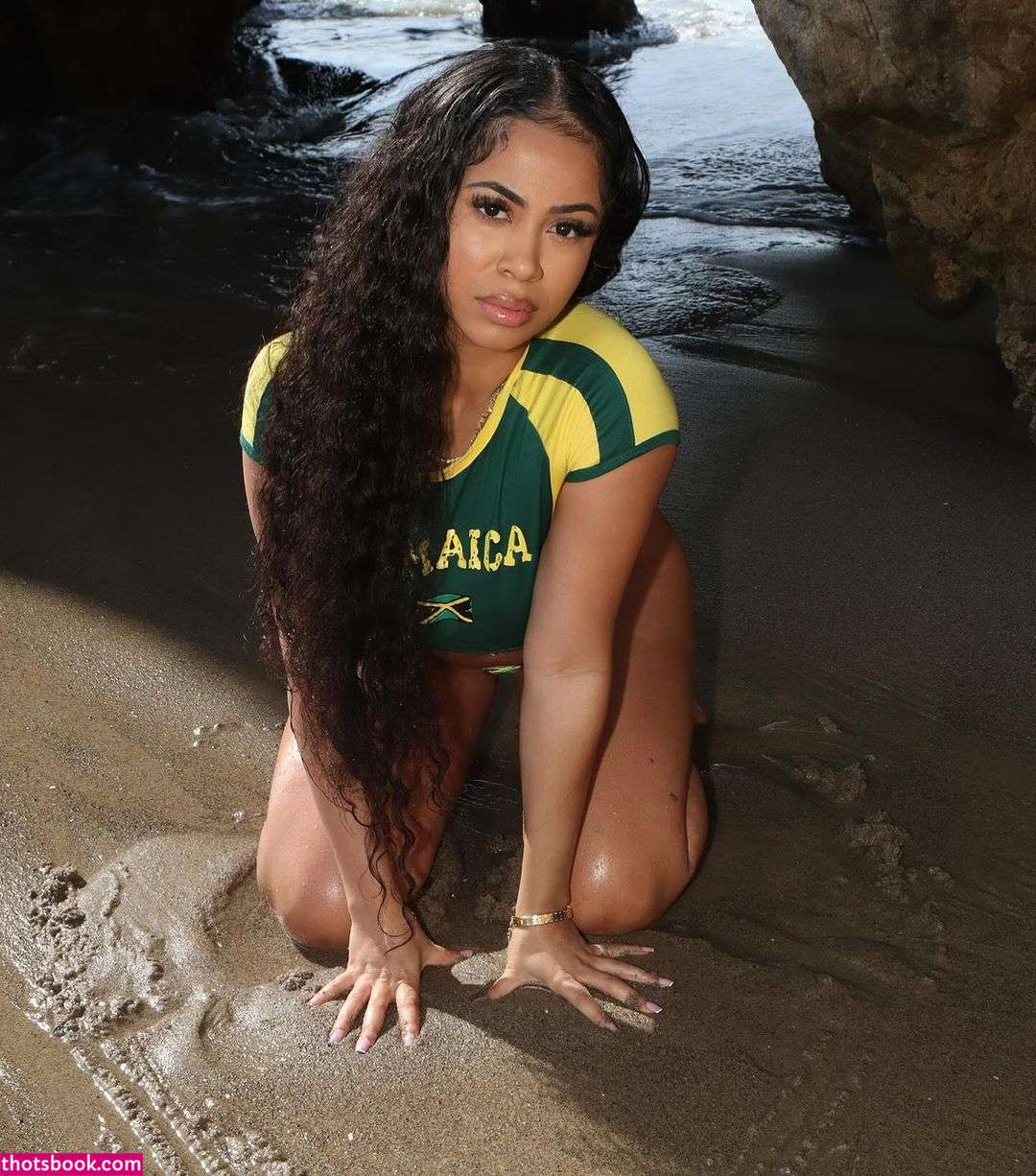 Yasmine Lopez Photo #123