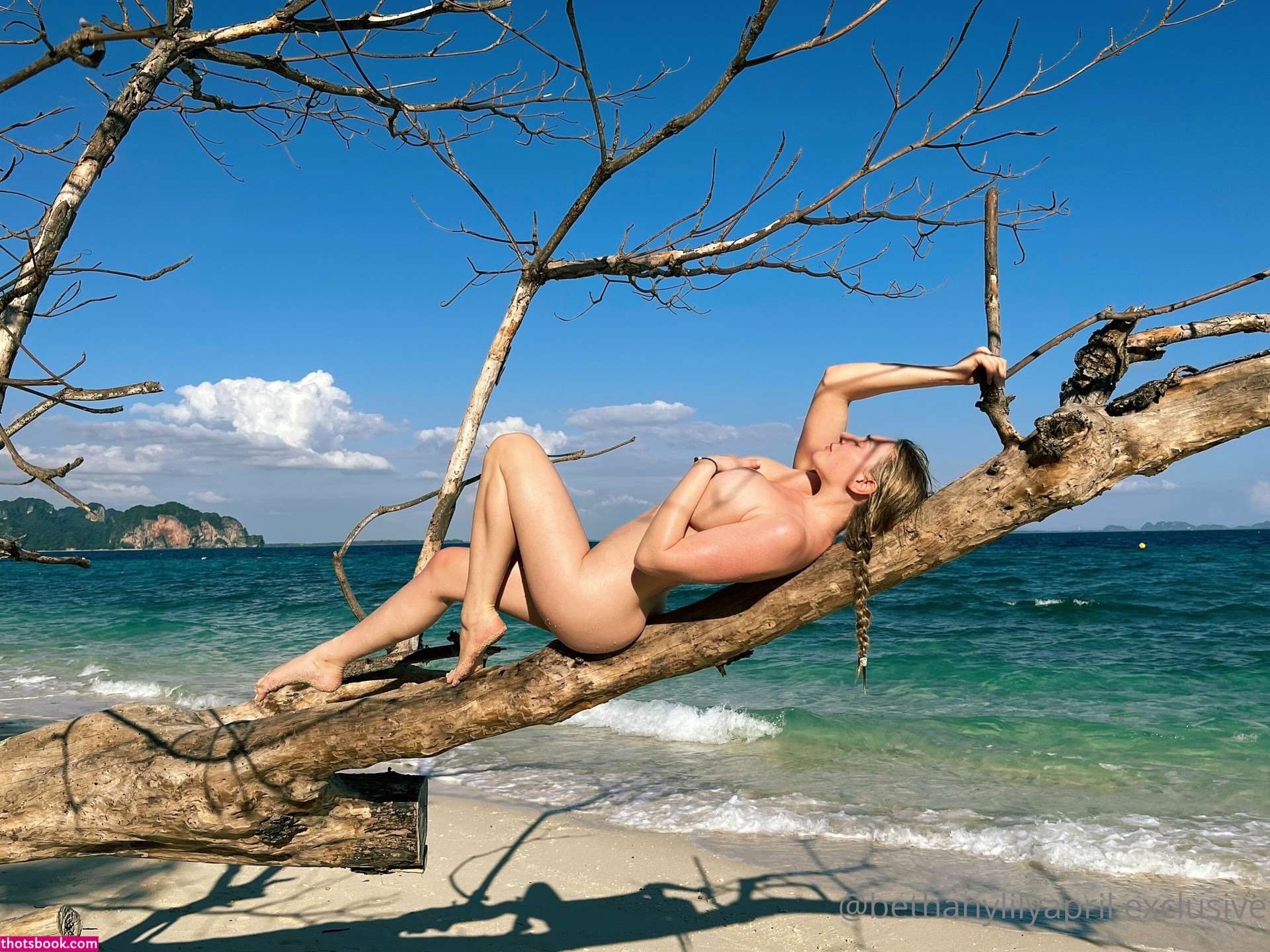 Beth lily Photo #370