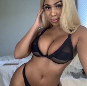 Yasmine Lopez Photo #149