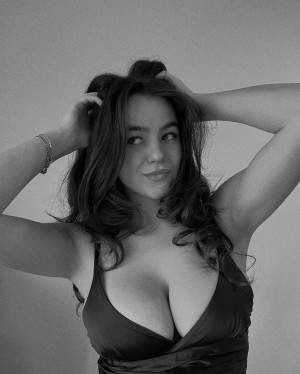 Monika Mancini Photo #24