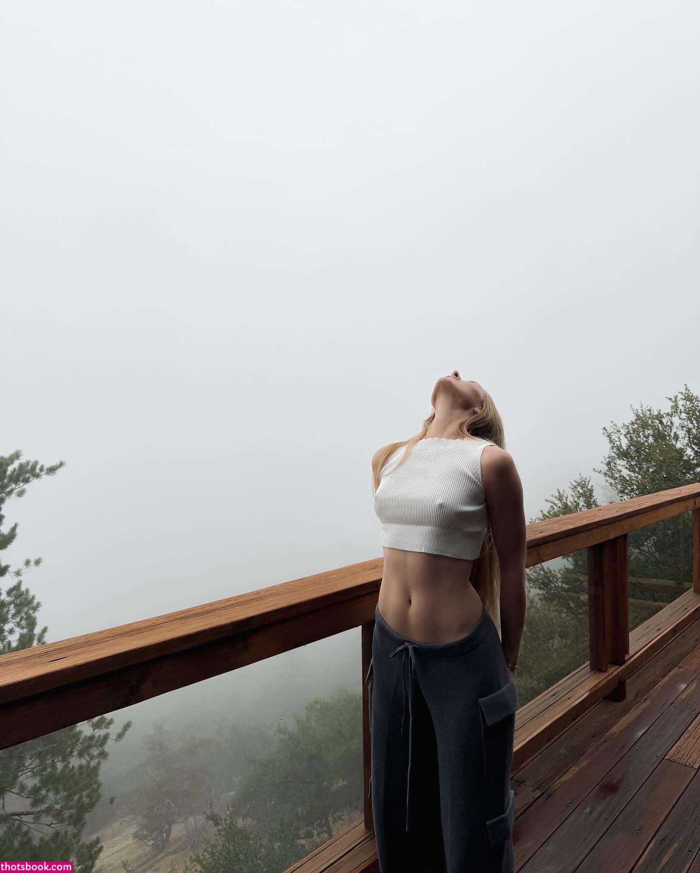 Caroline Zalog Photo #983