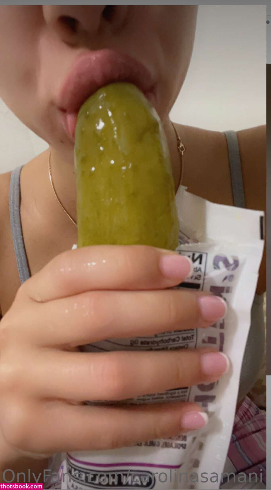 Carolina Samani Photo #275