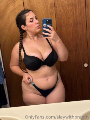 Slaywithbrandy Photo #17