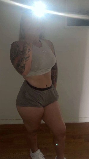 Chelsea Erdman Photo #27