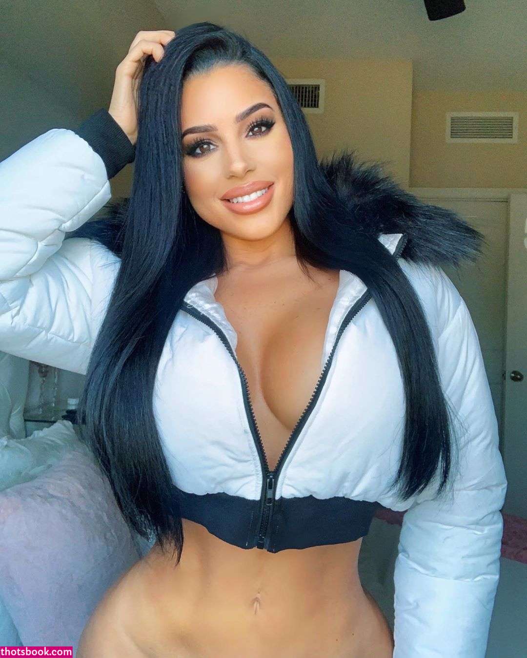 Stephanie Acevedo Photo #42