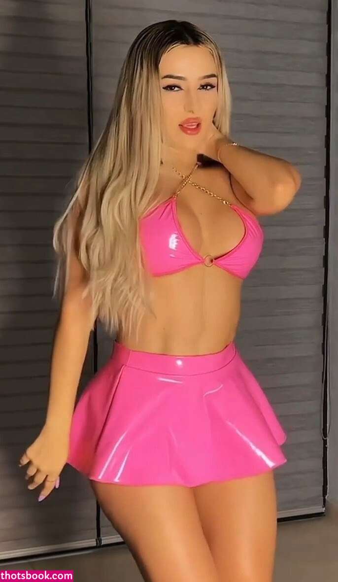 Alemia Rojas Photo #85