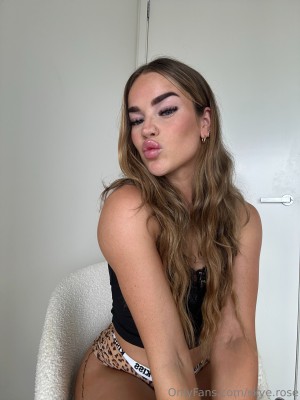 Skye Sutton Photo #125