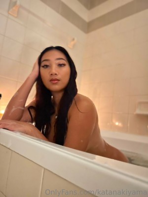 Katana Kiyama Photo #19