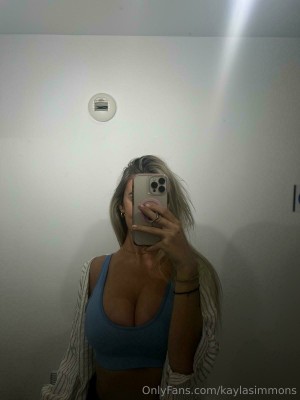 Kayla Simmons Photo #97