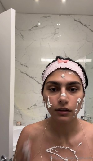 Mia Khalifa Post #67