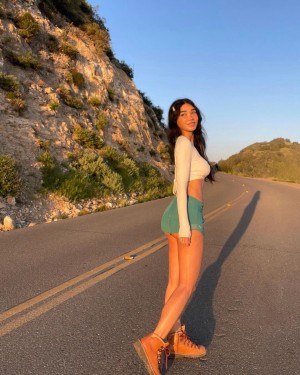 Joleen Diaz Photo #16